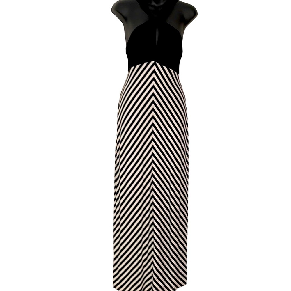 VALERIE BERTINELLI strapless maxi black/white dress, size medium, EUC